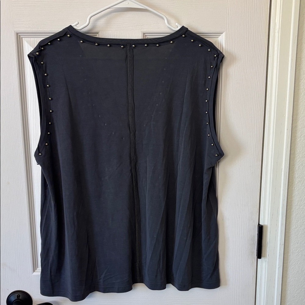 POL Charcoal V-Neck Top with Multicolor Sequin Design - Picture 3 of 3